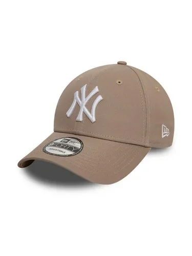 New Era Baseball Cap - Pastel Brown - Stylische Baseball Cap aus 100% Baumwolle in Pastellbraun, perfekt für lässige Outfits und jeden Anlass.