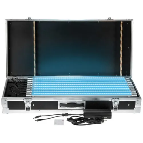 Ape Labs ApeStick L RGBWW TP 8 FC - Flexible Akku-LED Leuchte - DJ: Einzelne Beleuchtungen, inklusive Fernbedienung und Flightcase, bis zu 10 Stunden Akkubetrieb, steuerbar per App und DMX, ideal für kreative Lichtinstallationen.