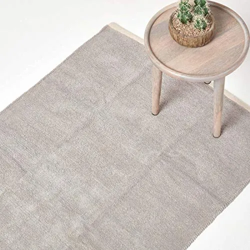 Homescapes waschbarer Chenille Teppich 90 x 150 cm in grau - Handgewebter Teppich aus 100% Baumwolle, waschbar bei 30°. Ideal für jeden Raum, bietet er Komfort und Stil. Erhältlich in verschiedenen Größen und Designs, passend zu Ihrer Einrichtung.