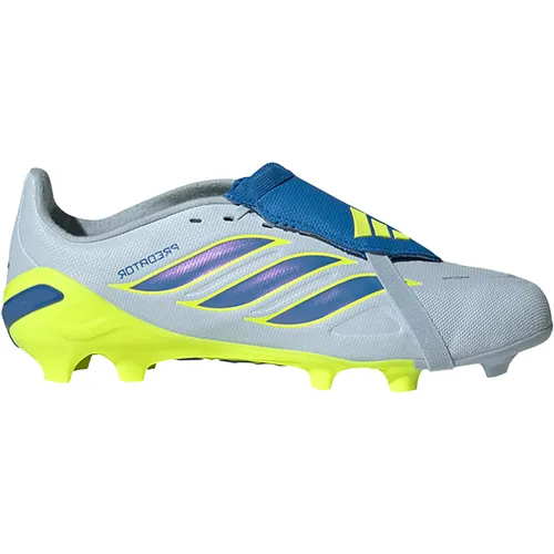 ADIDAS Kinder Fußballschuhe PREDATOR LEAGUE FG mit umschlagbarer Zunge - Die PREDATOR LEAGUE FG Fußballschuhe für Kids bieten mit ihrer umschlagbaren Zunge und dem leichten Obermaterial besten Komfort und Grip. Ideal für Nachwuchsspieler, die ihr Können auf festen Böden zeigen möchten.