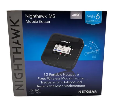 NETGEAR Nighthawk M5 Mobile Router (MR5200) - Router für ultraschnelles 5G LTE mit bis zu 4 Gbps, ideal für mobiles Arbeiten und Streaming auf mehreren Geräten.