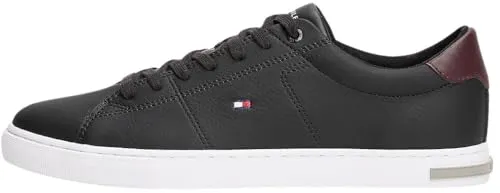 Tommy Hilfiger Herren Vulcanized Sneaker Essential Leather Detail Vulc, Schwarz - Herren-Sneaker aus 100% Leder mit vulkanisierter Sohle, ideal für jeden Freizeitlook und sorgen für optimalen Tragekomfort den ganzen Tag.