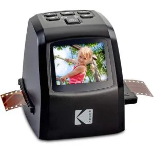 KODAK Mini digitaler Film- und Diascanner - Action-Cams - Scannen Sie alte Filme und Dias in 22 MP JPEGs, ideal für die digitale Aufbewahrung und das Teilen in sozialen Medien.