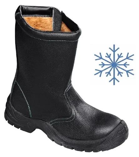 Sicherheitswinterstiefel ZIPPER 6340, S3 SRC - Größe 47 - Wanderschuhe für kälteempfindliche Berufe, ausgestattet mit Stahlkappe und rutschfester Sohle für optimale Sicherheit und Komfort bei der Arbeit.