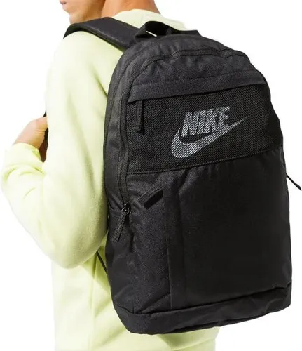 Nike DD0562-010 Sports Backpack - Unisex Rucksack mit doppeltem Hauptfach und gepolsterten Schultergurten für optimalen Komfort und sichere Aufbewahrung von Gegenständen.
