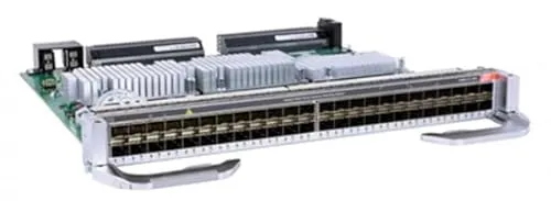 Cisco C9600-LC-48YL Switch-Modul - Hochleistungs-Switch-Modul mit 48 Ports für optimale Netzwerkleistung und Skalierbarkeit.