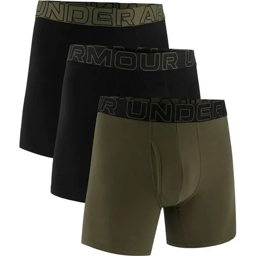 UNDER ARMOUR Herren Unterhose UA PERFORMANCE COTTON - SOLID 6 IN 3PK - Hochwertige Herren-Boxershorts aus innovativem Charged Cotton, der für schnelles Trocknen und hohen Tragekomfort sorgt. Ideal für aktive Männer, die Wert auf Flexibilität und Bequemlichkeit legen.