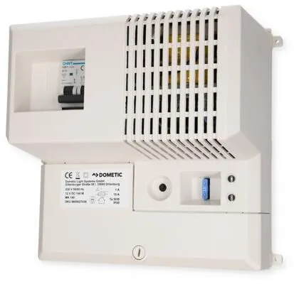 Dometic MK 140 Sicherungskasten mit Umformer - Robuster Sicherungskasten mit integriertem Umformer, ideal für Wohnmobile und Boote, sorgt für zuverlässige Stromverteilung.