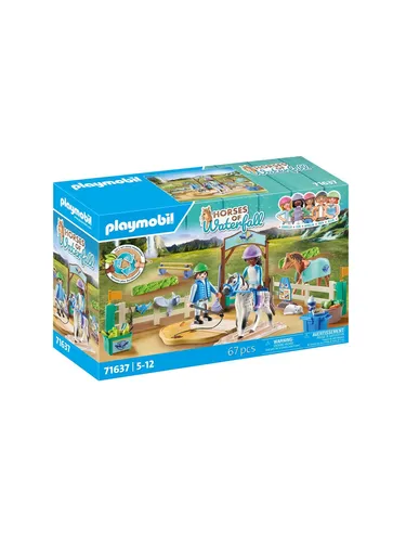 playmobil Spielset HORSES OF WATERFALL 71637 - Moderne Reitschule für Kinder ab 4 Jahren mit 67 Teilen, inklusive Longierplatte und nachhaltigen Materialien für umweltfreundlichen Spielspaß.