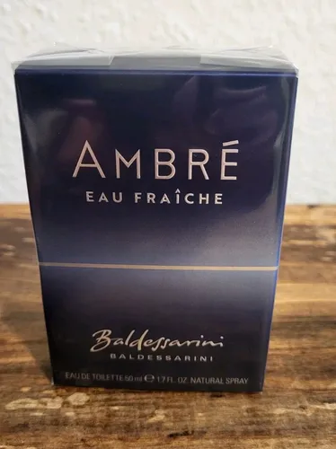 Baldessarini Ambré Eau Fraiche - 50ml Herrenparfüm - Eau Fraîche Eau de Toilette Spray mit erfrischenden Noten, ideal für den modernen Mann, der seinen individuellen Stil unterstreichen möchte.