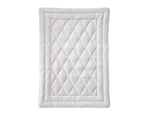 billerbeck Classic Organic 383 Cosicotton Uno 135x200 cm - Bettdecke aus 100% Bio-Baumwolle für nachhaltigen Schlafkomfort. GOTS-zertifiziert, hautsympathisch und waschbar bis 40°C. Ideal für umweltbewusste Schläfer.