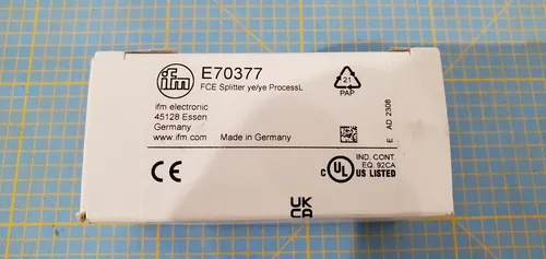 IFM E70377 Flachkabelverteiler - Leitungs- & Kabelverbinder, AS-i FCE Splitter für zuverlässige Signalübertragung und hohe IP-Schutzart für anspruchsvolle Umgebungen
