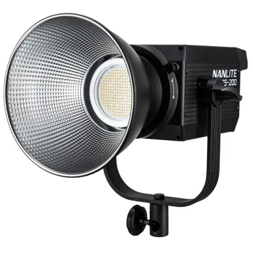 NANLITE Studio-Scheinwerfer FS-200 200W - Studioscheinwerfer & -blitzgeräte, leistungsstarker 200W LED-Scheinwerfer für brillantes und sanftes Licht in Ihrem Fotostudio.