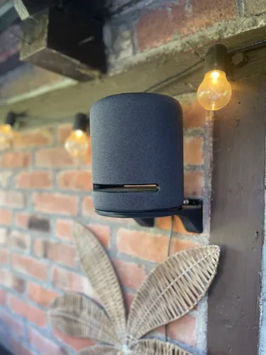 Echo Studio - 3D-Audio Lautsprecher mit Dolby Atmos, immersiver Klang und integrierter Smart-Home-Hub