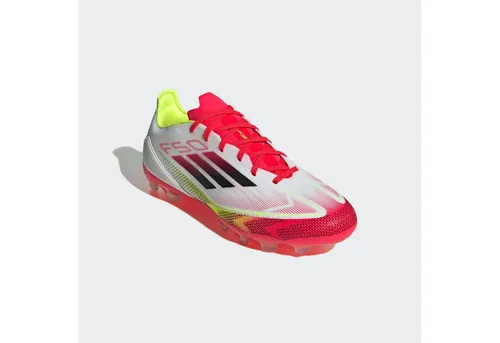 Adidas F50 PRO MG - Weiss, Leichte Fußballschuhe für Speed - Fußballschuhe mit Fibertouch Obermaterial für Highspeed-Dribblings. Ideal für verschiedene Böden, um maximale Beschleunigung zu garantieren. Hergestellt mit mindestens 20 % recycelten Materialien.