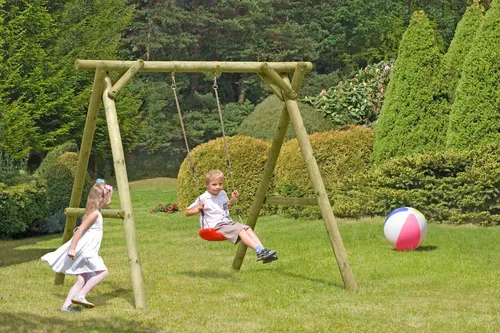Gartenpirat Schaukelgestell für Kinder - Schaukeln aus hochwertigem Holz, TÜV-geprüft für Sicherheit, ideal für den Garten und geeignet für Kinder ab 3 Jahren.