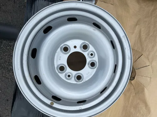 Stahlfelge Alcar DEMO 4011/4012 6x15 5/118 ET 68 - Felgen für Fiat Ducato, robust aus Stahl, ideal für hohe Belastungen, perfekte Passform und Langlebigkeit.