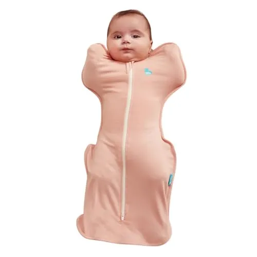 Love to Dream Swaddle UP, Neugeborene 2,2–3,8 kg – Rouge, eng anliegende Passform, unterstützt gesunde Schlafroutine, 0,2 Tog – ideal für Temperaturen von 24–27 °C, maschinenwaschbar