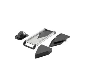 WMF Gemüsehobel Top Tools - Edelstahl mit Fingerschutz - Reiben & Küchenreiben: Robuster Gemüsehobel mit scharfen Spezialklingen, individuell einstellbarer Reibe-Stärke und Fingerschutz für sicheres Arbeiten.