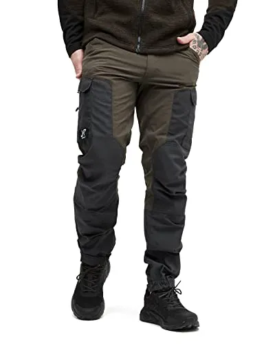 RevolutionRace Herren RVRC GP Pants, robuste Wanderhose für Outdoor-Aktivitäten in 3XL - Wanderhosen aus robustem Hypershell-Gewebe, ideal für viele Outdoor-Aktivitäten. Mit praktischen Taschen und elastischen Beinöffnungen für optimalen Komfort und Schutz.