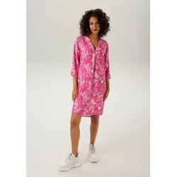 Aniston CASUAL Sommerkleid - Gemusterte Kleider mit farbharmonischem, graphischem Druck, ideal für modische Auftritte im Sommer. Bequem und stilvoll mit V-Ausschnitt und 3/4-Ärmeln.