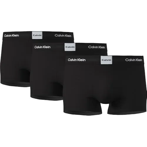Calvin Klein Herren 3er Pack Boxershorts Trunks mit Logobund, Schwarz (Black), S - STILVOLL & KOMFORTABEL: Die Calvin Klein Boxershorts mit elastischem Logobund bieten perfekten Sitz und hohen Tragekomfort. Ideal für Sport und Alltag, auch als Geschenk für moderne Männer. Pflegeleicht und aus hochwertigem Material gefertigt.