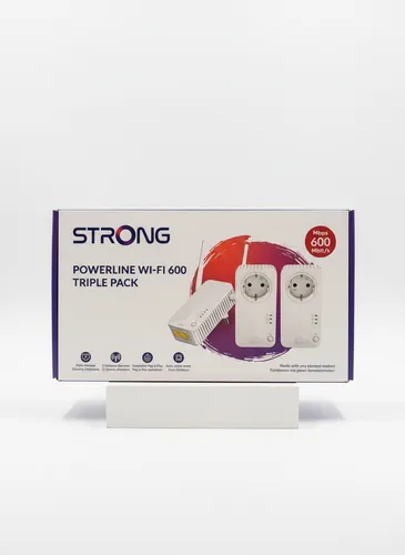 STRONG WiFi 600 KIT Powerline-Adapter-Set - Powerline Adapter für stabiles Internet über Stromnetz, bis zu 600 Mbit/s, integrierte Steckdose und einfache WLAN-Verbindung per WPS, ideal für große Entfernungen.