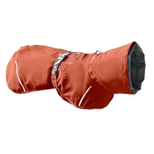 Hurtta Mudventure Hundemantel ECO - Regenjacke für Hunde (Cinnamon, 60 cm) - Regenjacke für Hunde, leicht und kompakt, ideal für Abenteuer bei Wind und Wetter. Mit wasserdichter Membran (10.000 mm) und verstellbarem Design für optimalen Schutz.