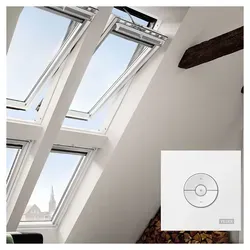 VELUX INTEGRA Elektro Dachfenster GGU 008421 Schwingfenster Kunststoff ENERGIE Fenster, 134x160 cm (UK10)