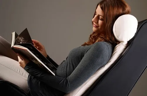Lesekissen mit integrierter Nackenrolle von Hefel - Kissen für Erwachsene, Jugendliche und Kinder, allergikergeeignet und pflegeleicht bei 40° und 60° Maschinenwäsche – ideal für gemütliche Lesestunden!