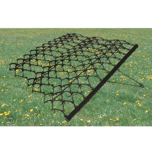 Wiesenegge Wiesenschleppe für Traktor 244 cm - Effiziente Wiesenegge mit 244 cm Arbeitsbreite und robustem Design, optimal für die Pflege großer Flächen und einfache Handhabung.