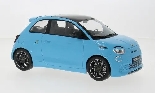 Fiat 500e Abarth 2024 Modellauto 1:18 hellblau - Modellauto im Maßstab 1:18, detailgetreues Standmodell des Elektroautos Fiat 500e Abarth in ansprechendem hellblau, ideal für Sammler und Autoenthusiasten.