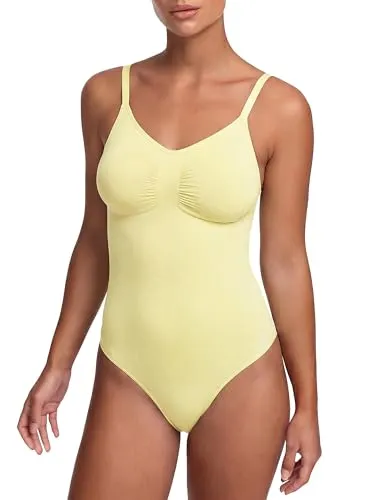 cfab by creamy fabrics Miederbody Bodysuit Sculpting Shapewear 3XL in Baby Yellow - Elegantes Miederbody für eine figurformende Silhouette. Hergestellt aus elastischem Material bietet es hohen Tragekomfort und ist ideal für den täglichen Einsatz.