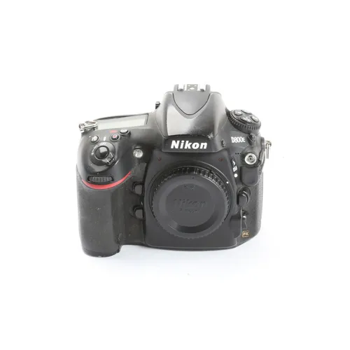 Nikon D800E Digitalkamera - Vielseitige Digitalkamera mit 36,3 Megapixeln, ideal für anspruchsvolle Fotografen und kreative Projekte.