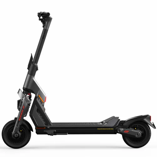 Ninebot by Segway KickScooter GT1E E-Scooter - E-Scooter mit schlauchlosen 11-Zoll-Reifen, ideal für ein cooles Fahrgefühl und urbanen Lifestyle.