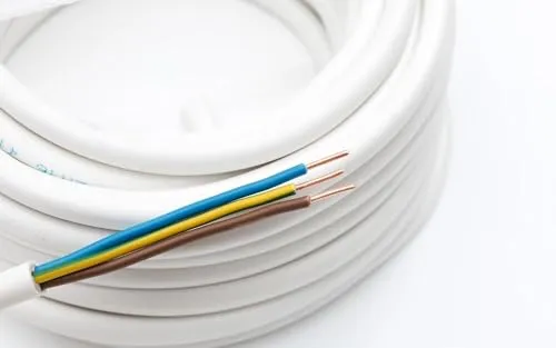 Hochleistungs-Stromkabel NYM-J 3 x 1,5 mm² - Flexibel und Sicherheitsgeprüft (5 m) - Hochleistungs-Stromkabel NYM-J, 3 x 1,5 mm², ideal für den professionellen Einsatz. Robuste Bauweise und geprüfte Sicherheit sorgen für zuverlässige Leistung in jedem Projekt.