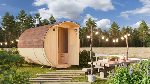 Fjordholz Fass-Sauna Jonte – 4-6 Personen - Fass-Sauna für 4-6 Personen, mit 40 mm starken Wänden aus nordischer Fichte. Inklusive 2 Premium-Saunaliegen und optimaler Luftzirkulation. Ideal für entspannende Wohlfühlmomente im eigenen Garten.