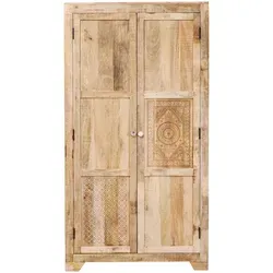 Kare Design Puro Schrank aus Massivholz - Kleiderschrank im modernen Design mit handgeschnitzten Ornamenten. Bietet Platz für Kleidung mit einer Kleiderstange und 4 Böden. Maße (H/B/T) 190x100x58cm, Gewicht: 77kg.