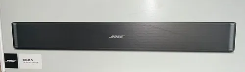 Bose Solo 5 Soundbar für TV - Hochwertiger Klang mit Dialogmodus, Bluetooth-fähig und einfache Installation