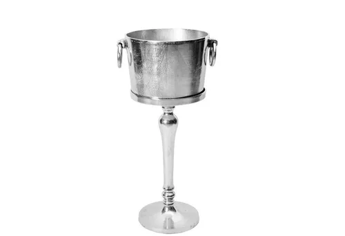baario Weinkühler PARIS XXL mit Ständer – Antik-Silber Metall - Der XXL Weinkühler PARIS aus Aluminium bietet stilvolle Kühlung für Wein und Sekt. Ideal für Feiern oder romantische Abende. Mit stabilem Standfuß für zusätzlichen Tischplatz. Perfekt für gemütliche Momente.