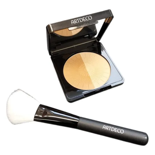 ARTDECO Bronzing Powder Set – Perfektes Duo für einen natürlichen Teint - Make-up Sets mit Bronzing Powder für einen sonnengeküssten Teint und hochwertigem Blusher Brush für präzise Farbaufnahme und sanftes Verblenden.