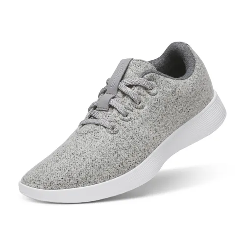 allbirds Sneaker Wool Runner NZ (Merinowolle) grau Damen, Größe Euro (US): 39,5 (9,5) - Stylischer Sneaker aus ZQ-zertifizierter Merinowolle für höchsten Tragekomfort. Die innovative SweetFoam-Zwischensohle sorgt für optimale Dämpfung. Nachhaltige Materialien wie recycelte Schnürsenkel machen diesen Schuh zur umweltbewussten Wahl.