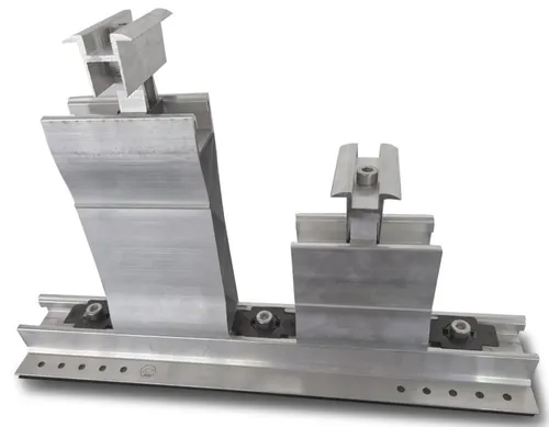 K2 Systems Handmuster Set MiniFive MK2 - Aluminium - Modulbefestigungen, ideales Ausstellungsstück für das K2 MiniRail System mit hochwertigem Aluminium und umfassendem Zubehör für eine einfache Montage.