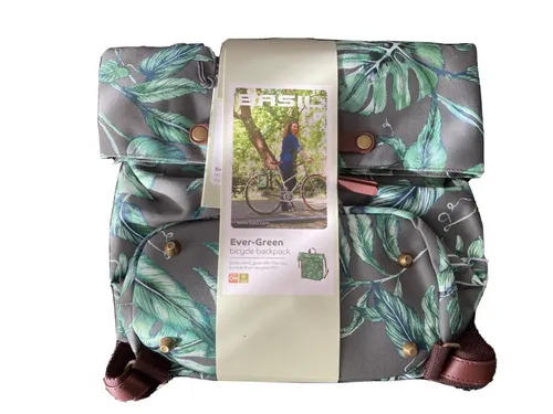 Basil B.V. Unisex Packtaschen – Thymian Grün, 28x16x35 cm - Fahrradtaschen aus wasserdichtem Material mit verstellbarem Rucksackgurt, ideal für unterwegs mit einem Volumen von 14-19 Litern.