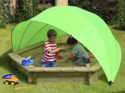 Sonnenschutz / Sonnensegel Laura flexibel mit UV-Schutz - Sonstige, flexibles Sonnensegel mit effektivem UV-Schutz für optimalen Schatten und Komfort im Freien.