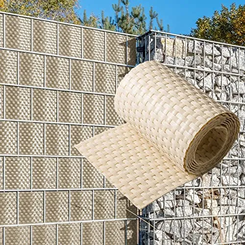 NYVI Polyrattan Sichtschutzstreifen Privafence Beige - 5 Rollen für Doppelstabmattenzaun - Dekorative Zäune aus hochwertigem, UV-resistentem Polyethylen, perfekt für mehr Privatsphäre und ansprechende Optik im Garten. Langlebig, wetterfest und einfach zu installieren.