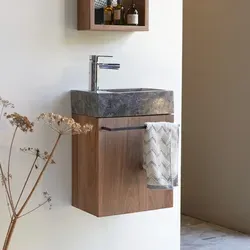 Tikamoon Waschtisch Stelle aus Nussbaum und grauem Marmor - Elegantes hängendes Handwaschbecken aus FSC®-zertifiziertem Nussbaum und grauem Marmor. Praktisches Design mit Stauraum und Handtuchhalter für Ihr Badezimmer.