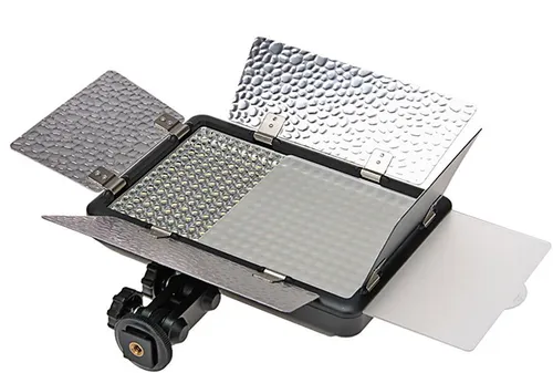 GODOX LED 308W II LED-Leuchte mit Klappenrahmen