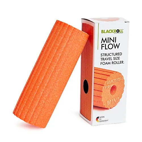 BLACKROLL® MINI FLOW Faszienrolle (15 x 5 cm), kleine Fitness-Rolle mit geriffelter Oberfläche, handliche Massagerolle für unterwegs, im Büro & Fitnessstudio, mittlere Härte, Made in Germany, Orange