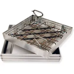 ZARGES Schachtabdeckung Aluminium 300 x 300 mm - Einzelteile für Schacht- & Steigleitern, begeh- und befahrbar, geprüft für 125 kN, ideal für Innen- und Außenbereich, mit einfacher Öffnungsmechanik und robustem Design.